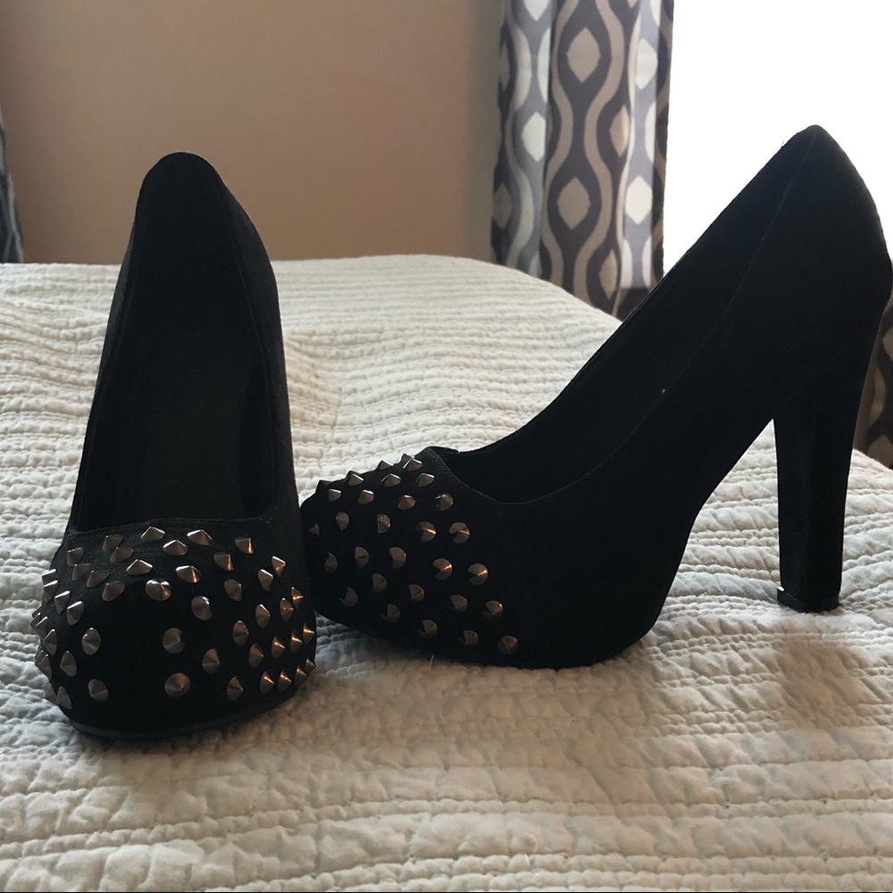 Torrid Pumps!